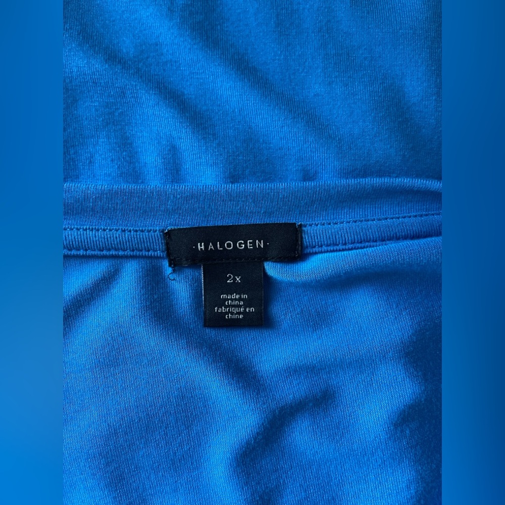 Halogen Women’s Blue Pleated V-Neck Sleeveless Tank Top Size 2X NWOT - Picture 4 of 5